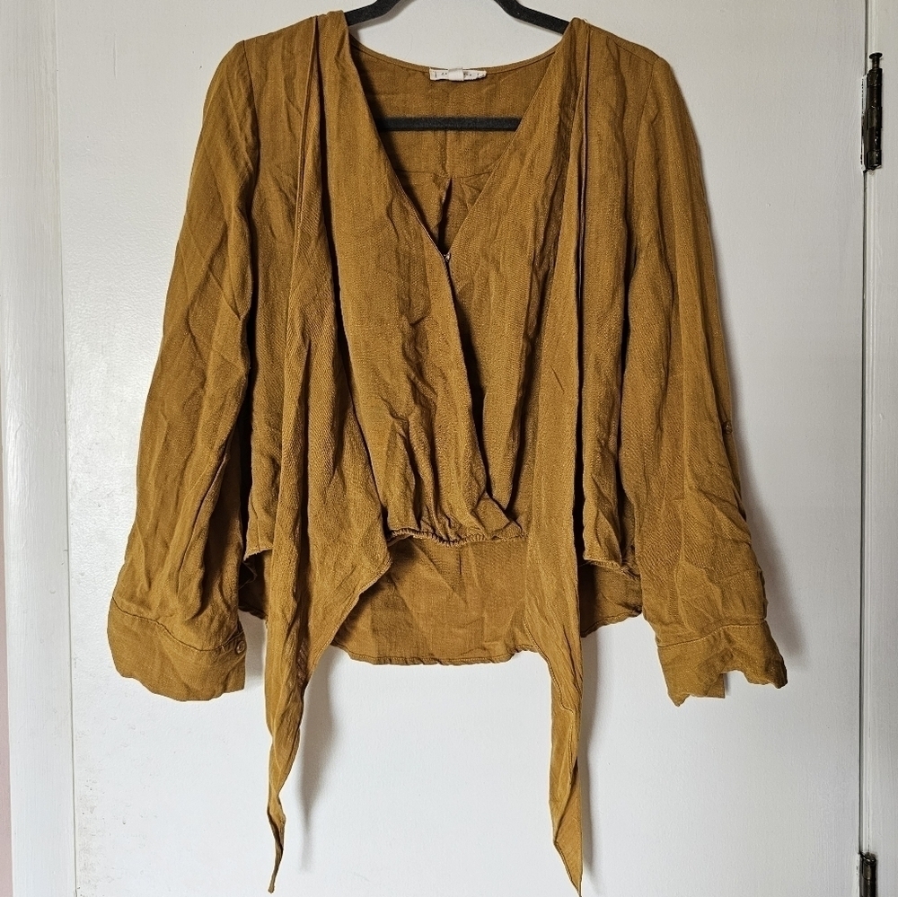 Blu pepper Day to Day boho yellow front low tie V-neck blouse Size L